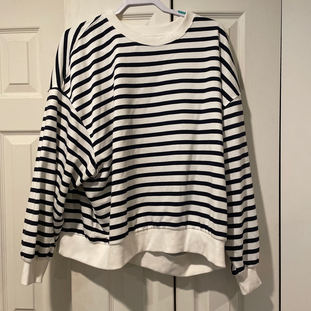 NWT Black White Striped Crewneck